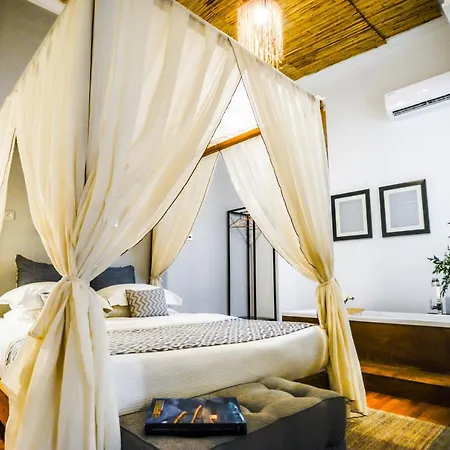 5inathens Appartamento Atene